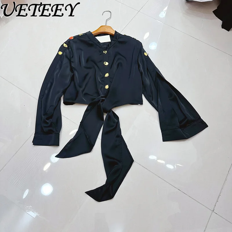 Новая женская блузка из французского сатина с длинным рукавом, в стиле ретро, с металлическими пуговицами и асимметричным пэчворк-дизайном, коллекция Весна 2026
Новая женская блузка из французского сатина с длинным рукавом, в стиле ретро, с металлическими пуговицами и асимметричным пэчворк-дизайном, коллекция Весна 2026