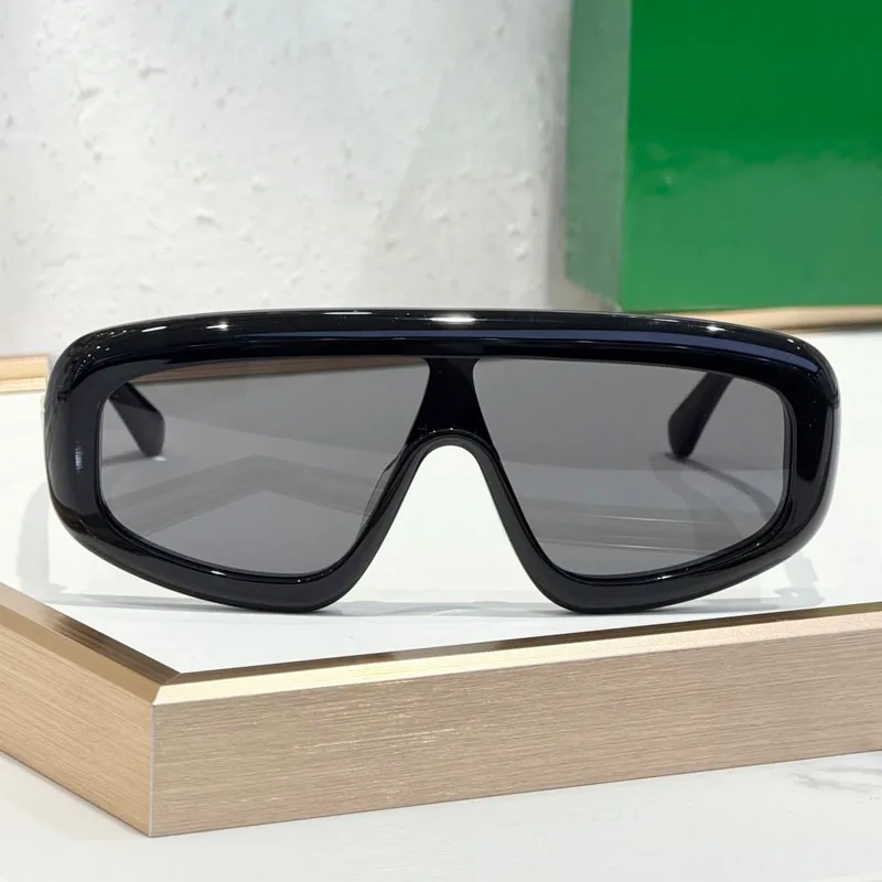 Ins 1281 Big Square Luxury Sunglasses Thick Acetate UV400 Top Quality Glasses for Gift with Case Handmade Fashion Street Vintage
Ins 1281 Big Square Luxury Sunglasses Thick Acetate UV400 Top Quality Glasses for Gift with Case Handmade Fashion Street Vintage