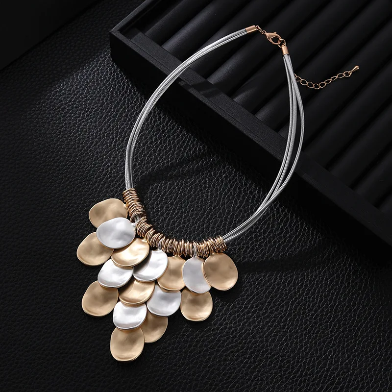 Simple Geometric Pendants Necklace Alloy Women OL Color Blocking Versatile Collarbone Chain Fashion Jewelry Party Gift
Simple Geometric Pendants Necklace Alloy Women OL Color Blocking Versatile Collarbone Chain Fashion Jewelry Party Gift