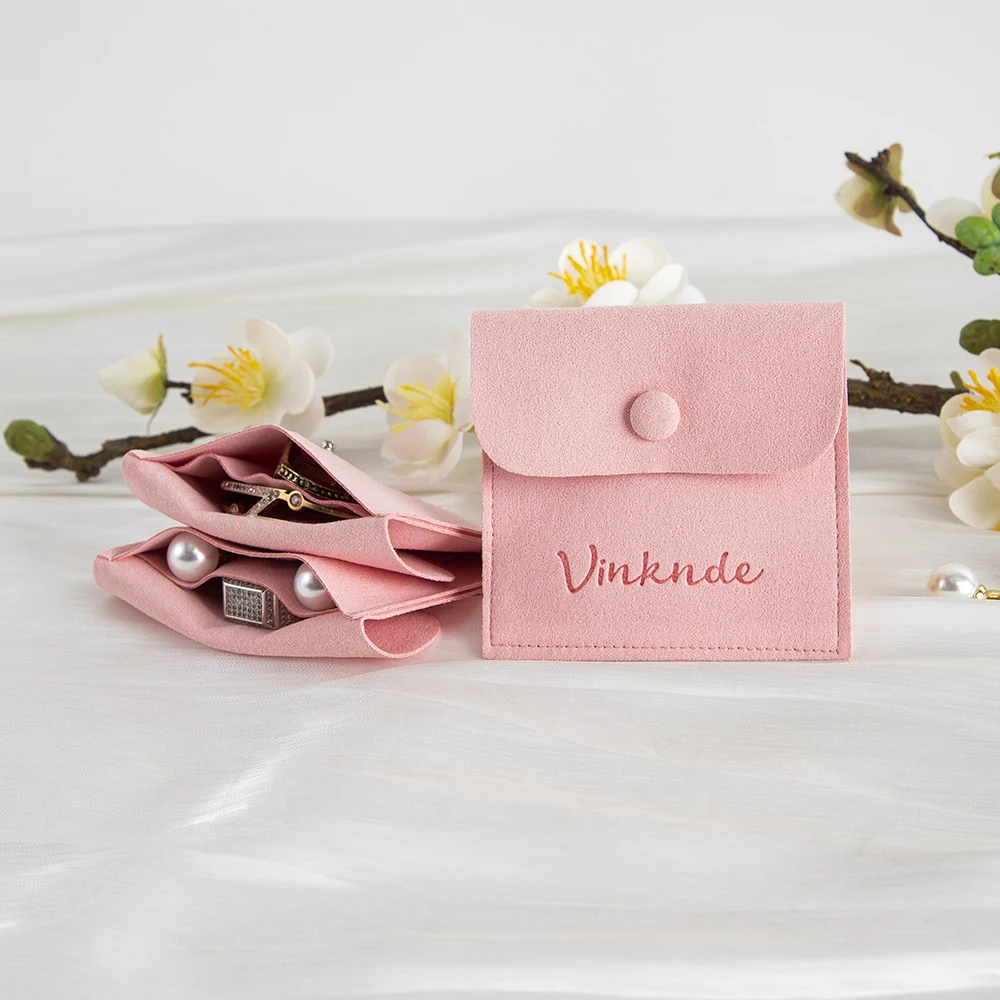 Bulk Personalized Jewelry Gift Packaging With Compartment Luxury Velvet Pouch with Logo 50pcs Bridal Candy Bag for Wedding Party
Bulk Personalized Jewelry Gift Packaging With Compartment Luxury Velvet Pouch with Logo 50pcs Bridal Candy Bag for Wedding Party