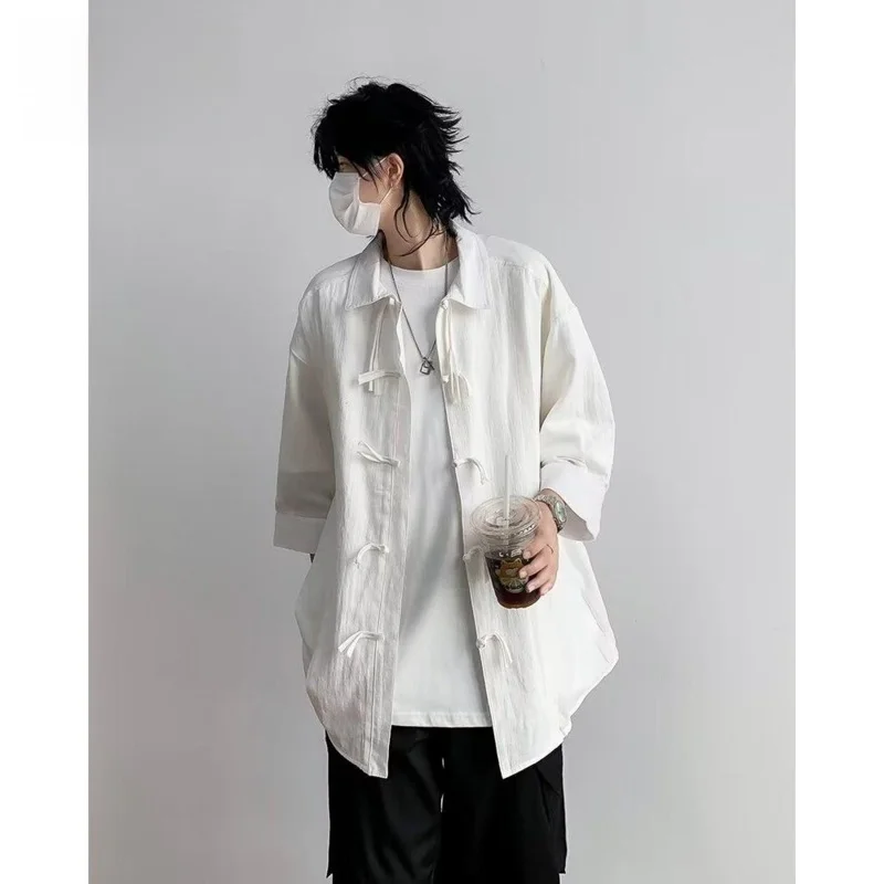 Loose Fit White irt Men's Summer Retro k Pattern Button up irt Chinese Sle Casual Loose Svel Top
Loose Fit White irt Men's Summer Retro k Pattern Button up irt Chinese Sle Casual Loose Svel Top