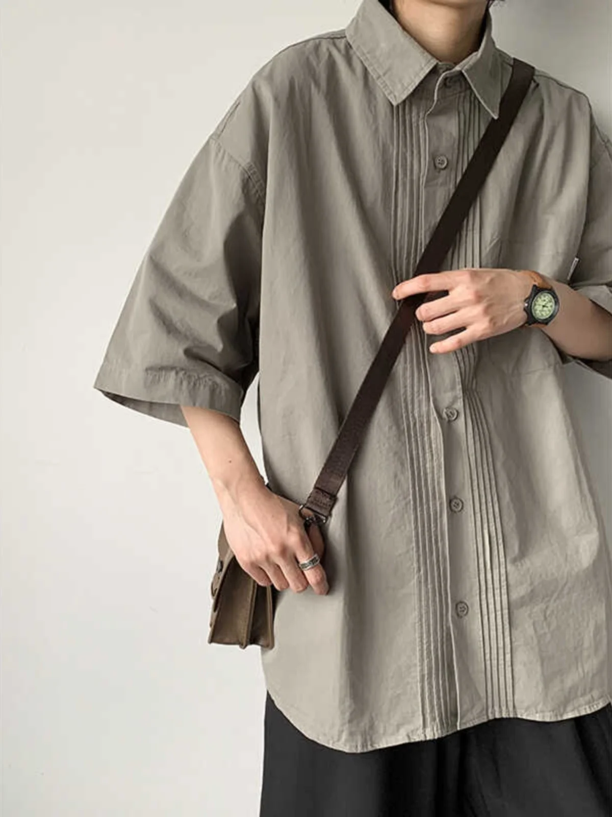 Retro Japanese Style Cityboy Short Sleeve Casual Shirt Men's Versatile Stand Collar Half Sleeve Shirt Summer Workwear Pocket
Retro Japanese Style Cityboy Short Sleeve Casual Shirt Men's Versatile Stand Collar Half Sleeve Shirt Summer Workwear Pocket