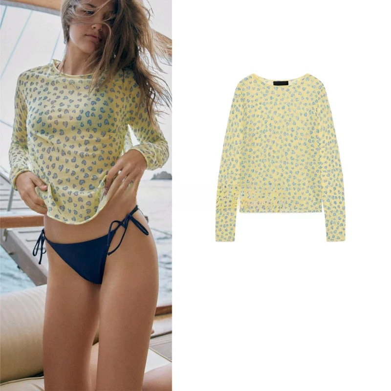Summer New Women's Minimalist Long Sleeve round Neck Half Transparent Knitted Top Covering Shirt Casual Style Loose Fit Polye...
Summer New Women's Minimalist Long Sleeve round Neck Half Transparent Knitted Top Covering Shirt Casual Style Loose Fit Polye...
