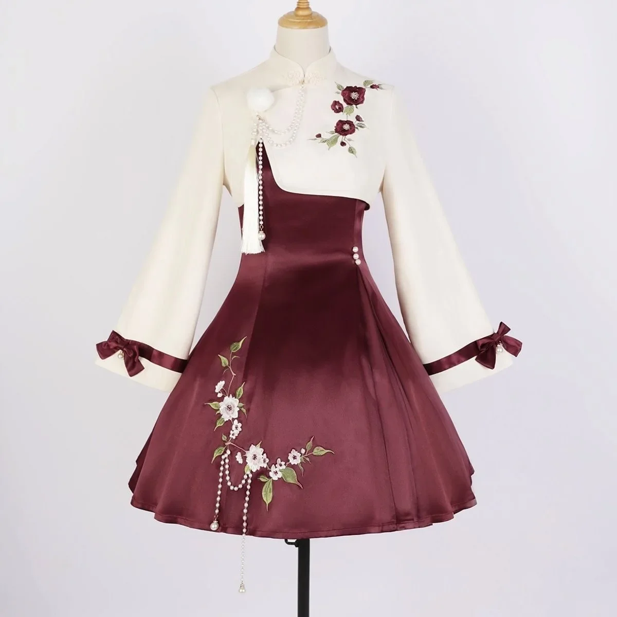 2025 Japanese Style Dress Women Kimono Camellia Date Lolita Chinese style Hanfu female Han element top dress autumn suit CHJ6
2025 Japanese Style Dress Women Kimono Camellia Date Lolita Chinese style Hanfu female Han element top dress autumn suit CHJ6