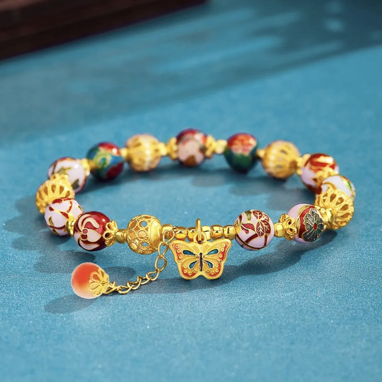 Luxurious and trendy 4K real gold flower bead bracelet au9999 pure gold butterfly pink crystal bracelet
Luxurious and trendy 4K real gold flower bead bracelet au9999 pure gold butterfly pink crystal bracelet