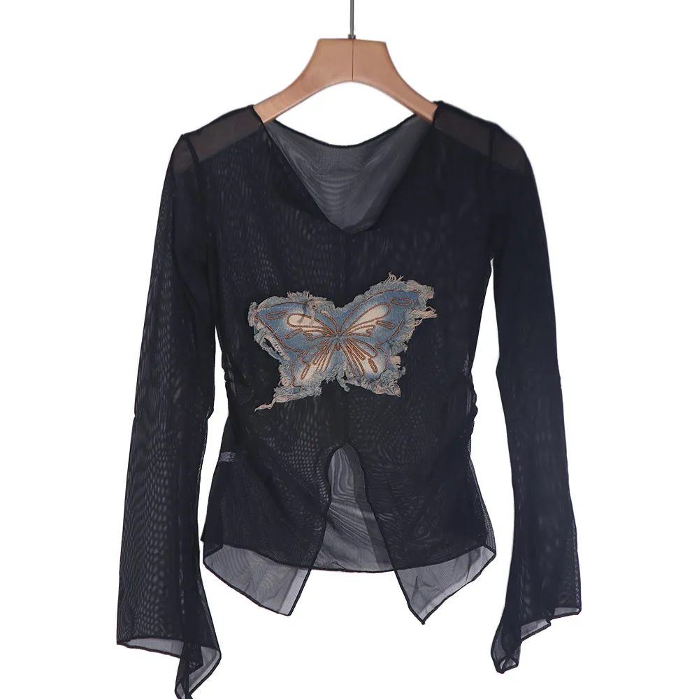 Aesthetic V-neck Mesh Sheer T Shirts American Retro Irregular Sun-proof Pullover Slit Long Sleeves Shirts for Women Female
Aesthetic V-neck Mesh Sheer T Shirts American Retro Irregular Sun-proof Pullover Slit Long Sleeves Shirts for Women Female