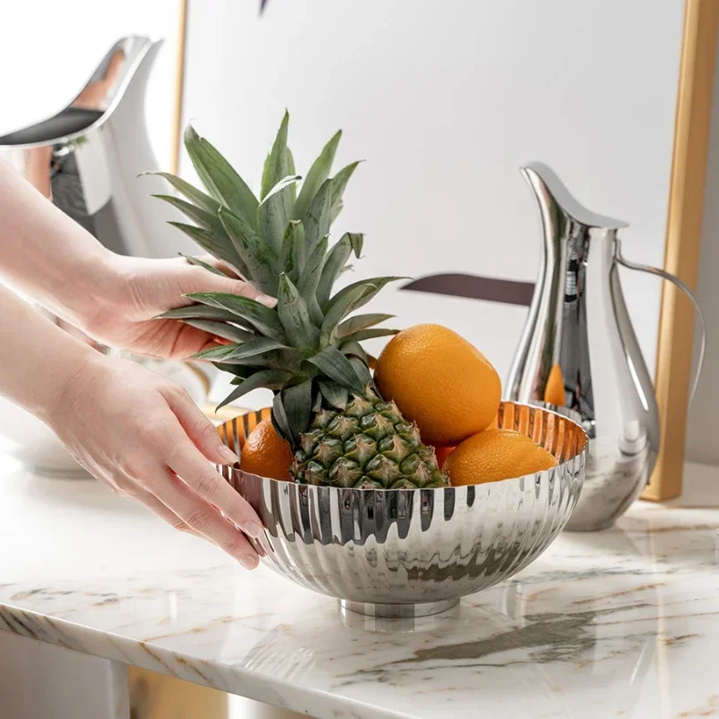 European stainless steel fruit plate, living room tea pocket decorative ornament, housewarming
European stainless steel fruit plate, living room tea pocket decorative ornament, housewarming