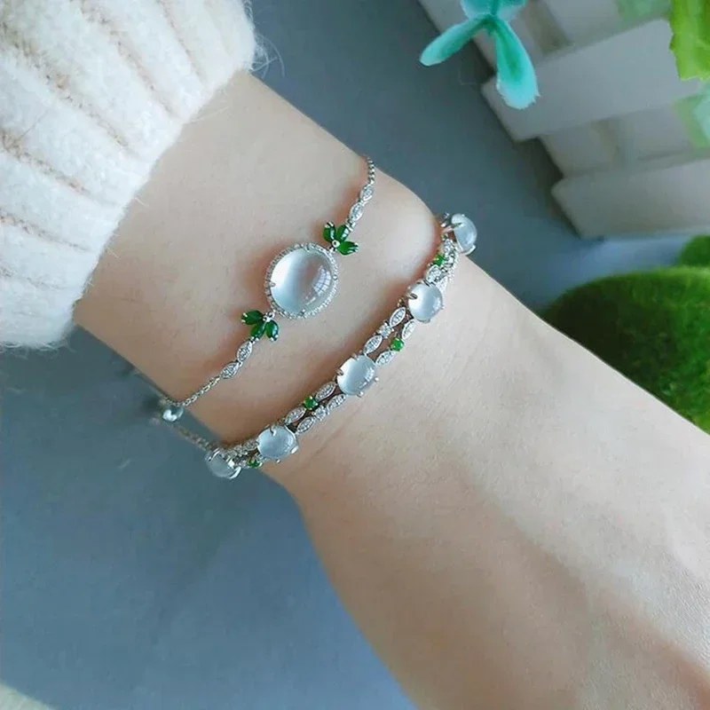 Natural ice chalcedony egg round exquisite elegant creative retro ladies charm tennis bracelet silver jewelry accessories
Natural ice chalcedony egg round exquisite elegant creative retro ladies charm tennis bracelet silver jewelry accessories