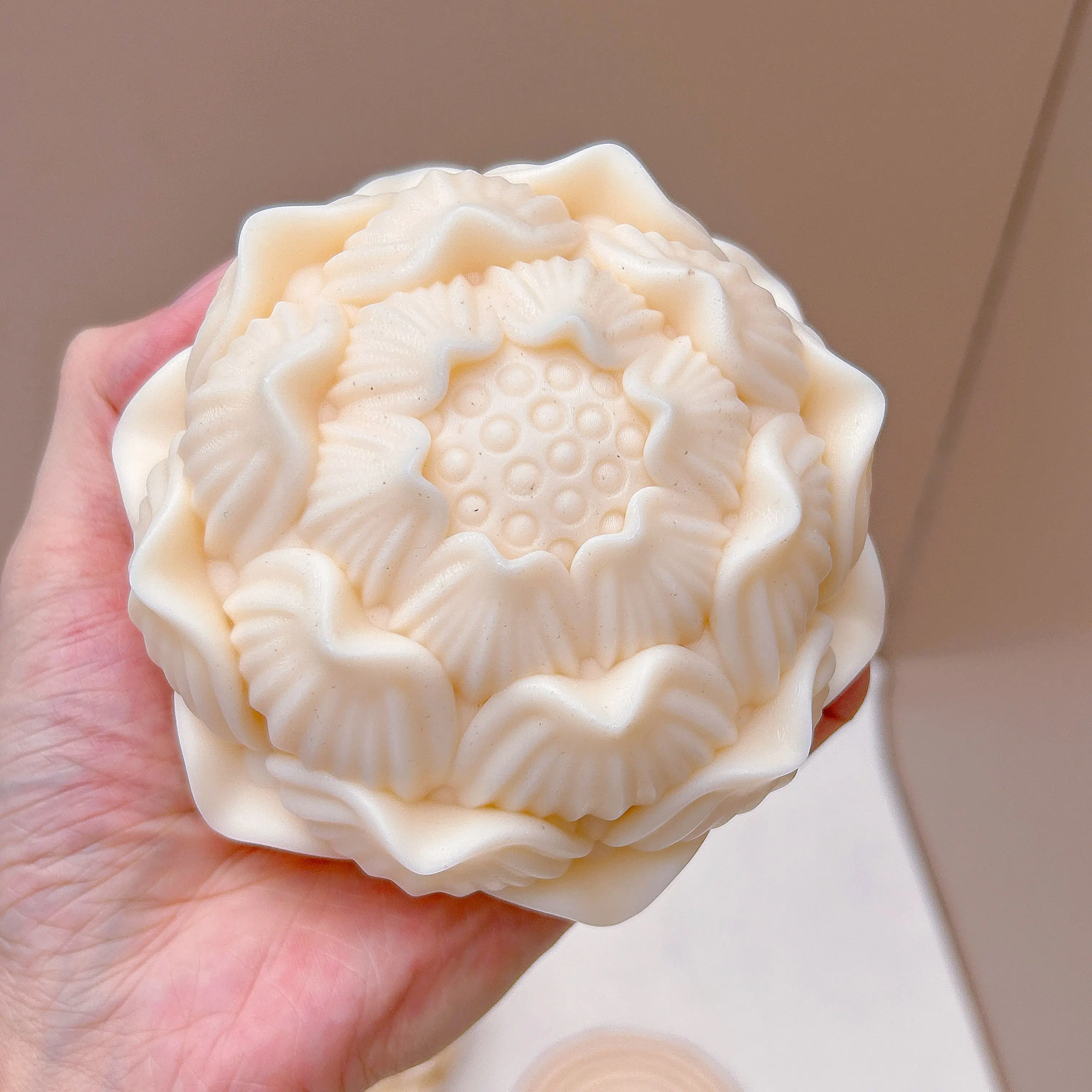 2023 New 12CM Lotus Candle Silicone Mold DIY Carved Lotus Silicone Candle Mold Handmade Soap Gypsum Home Decoration Wax Molds
2023 New 12CM Lotus Candle Silicone Mold DIY Carved Lotus Silicone Candle Mold Handmade Soap Gypsum Home Decoration Wax Molds