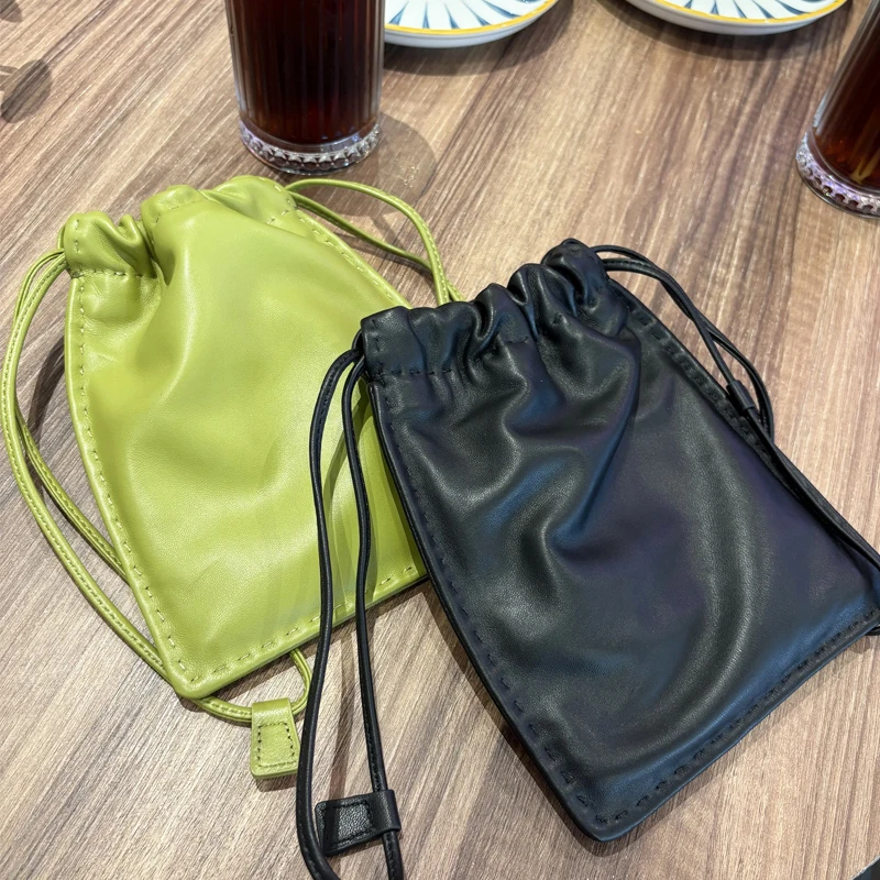 Casual Leather Drawstring Pockets Bags For Women Luxury Designer Handbag Purses 2026 New In Sheepskin Slim Mobile Phone Shoulder
Casual Leather Drawstring Pockets Bags For Women Luxury Designer Handbag Purses 2026 New In Sheepskin Slim Mobile Phone Shoulder