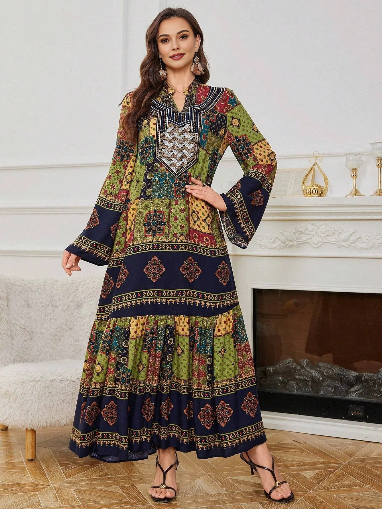 Новое платье с v-образным вырезом и принтом в национальном стиле на Ближнем Востоке, темпераментное платье, свободные элегантные вечерние платья с длинными рукавами, мусульманская Абая
Новое платье с v-образным вырезом и принтом в национальном стиле на Ближнем Востоке, темпераментное платье, свободные элегантные вечерние платья с длинными рукавами, мусульманская Абая