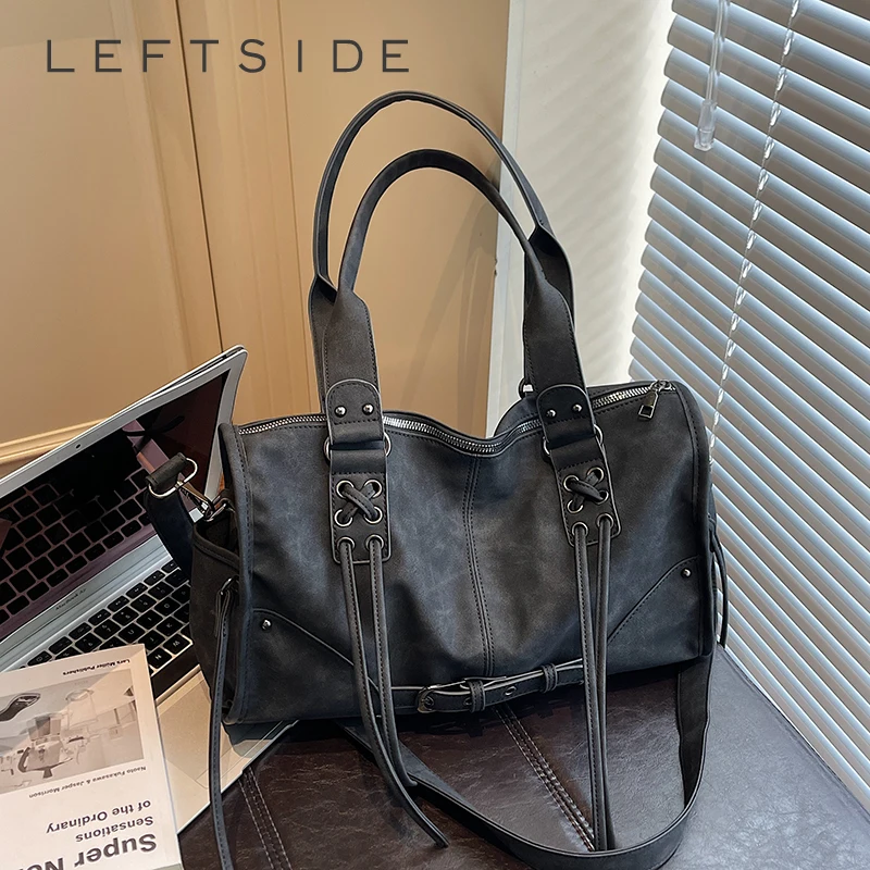 LEFTSIDE Retro PU Leather Shoulder Bag 2025 Luxury Fashion Designer Trend Crossbody Bag Females Luxury Brand Handbags and Purses
LEFTSIDE Retro PU Leather Shoulder Bag 2025 Luxury Fashion Designer Trend Crossbody Bag Females Luxury Brand Handbags and Purses