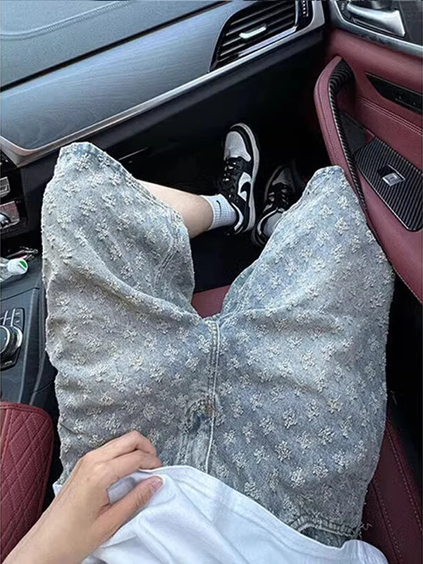 Синие джинсовые шорты с цветочным принтом, мужские летние шорты в американском стиле хип-хоп, свободного кроя, длиной до колена, модные шорты
Синие джинсовые шорты с цветочным принтом, мужские летние шорты в американском стиле хип-хоп, свободного кроя, длиной до колена, модные шорты