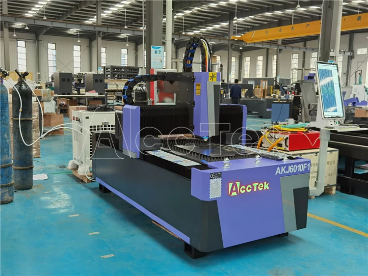 Customized Laser Cutter Portable 6090 Mini 500w Fiber Laser Cutting Machine1500w Laser Cutting Machine For Metal Alumnum
Customized Laser Cutter Portable 6090 Mini 500w Fiber Laser Cutting Machine1500w Laser Cutting Machine For Metal Alumnum