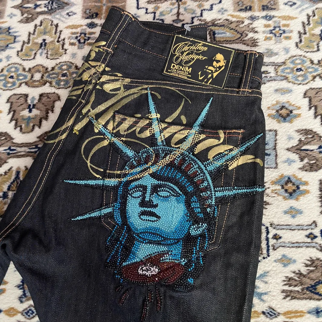American Street Style Statue of Liberty Jeans Women's High Waist Tight Fit Denim Pants Y2K Trendy Casual Trousers
American Street Style Statue of Liberty Jeans Women's High Waist Tight Fit Denim Pants Y2K Trendy Casual Trousers
