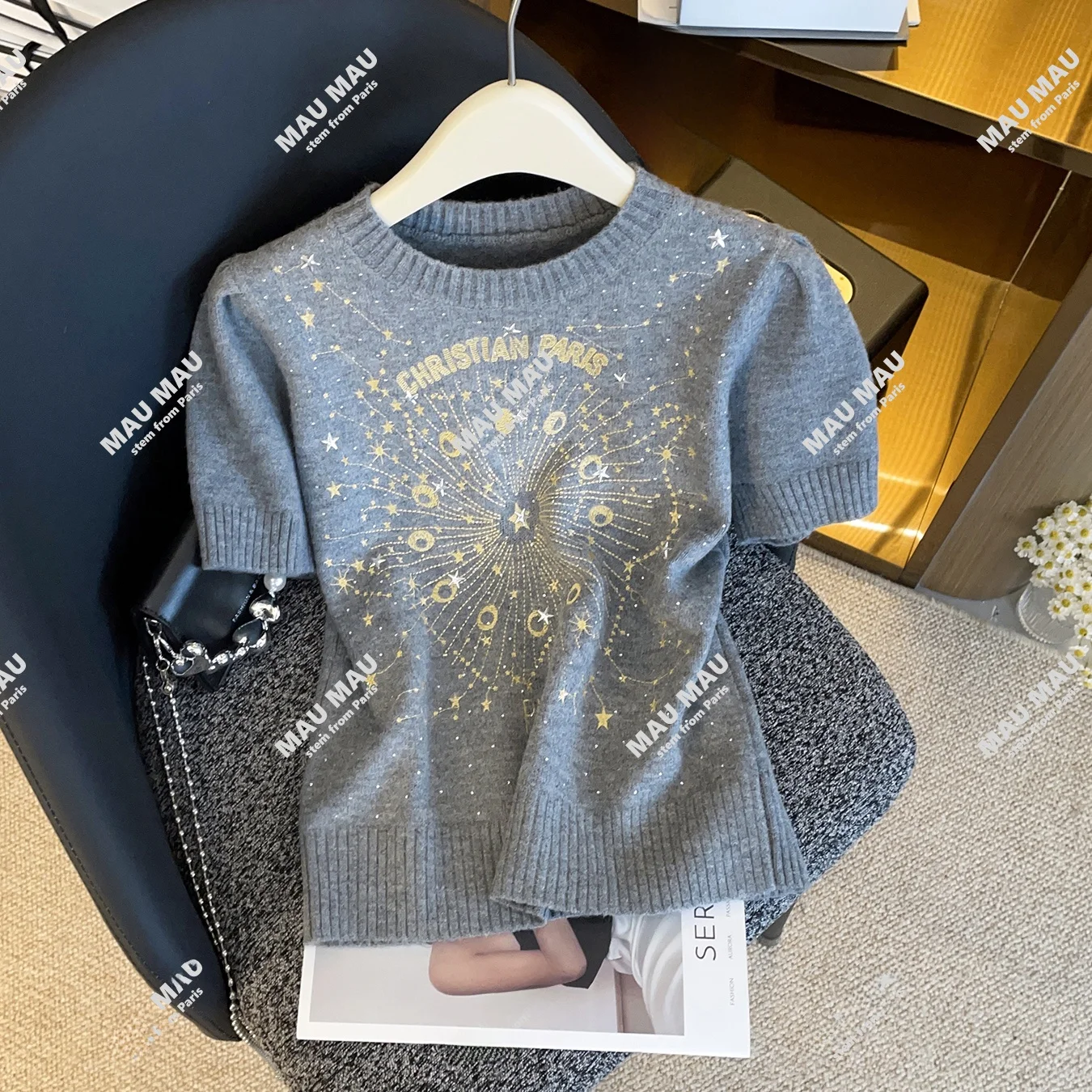 Ele Simple Letter Embroidery ort Sve Knitted Top for Women High End Winter New Arrival by Nan You
Ele Simple Letter Embroidery ort Sve Knitted Top for Women High End Winter New Arrival by Nan You