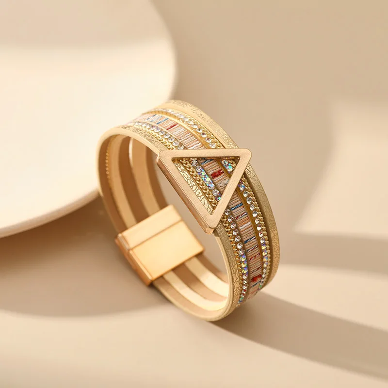 Fashion Crystal Golden Chain Multi Layers Handmade Pu Leather Triangle Accessory Magnetic Women Bracelets Jewelry for Teenagers
Fashion Crystal Golden Chain Multi Layers Handmade Pu Leather Triangle Accessory Magnetic Women Bracelets Jewelry for Teenagers