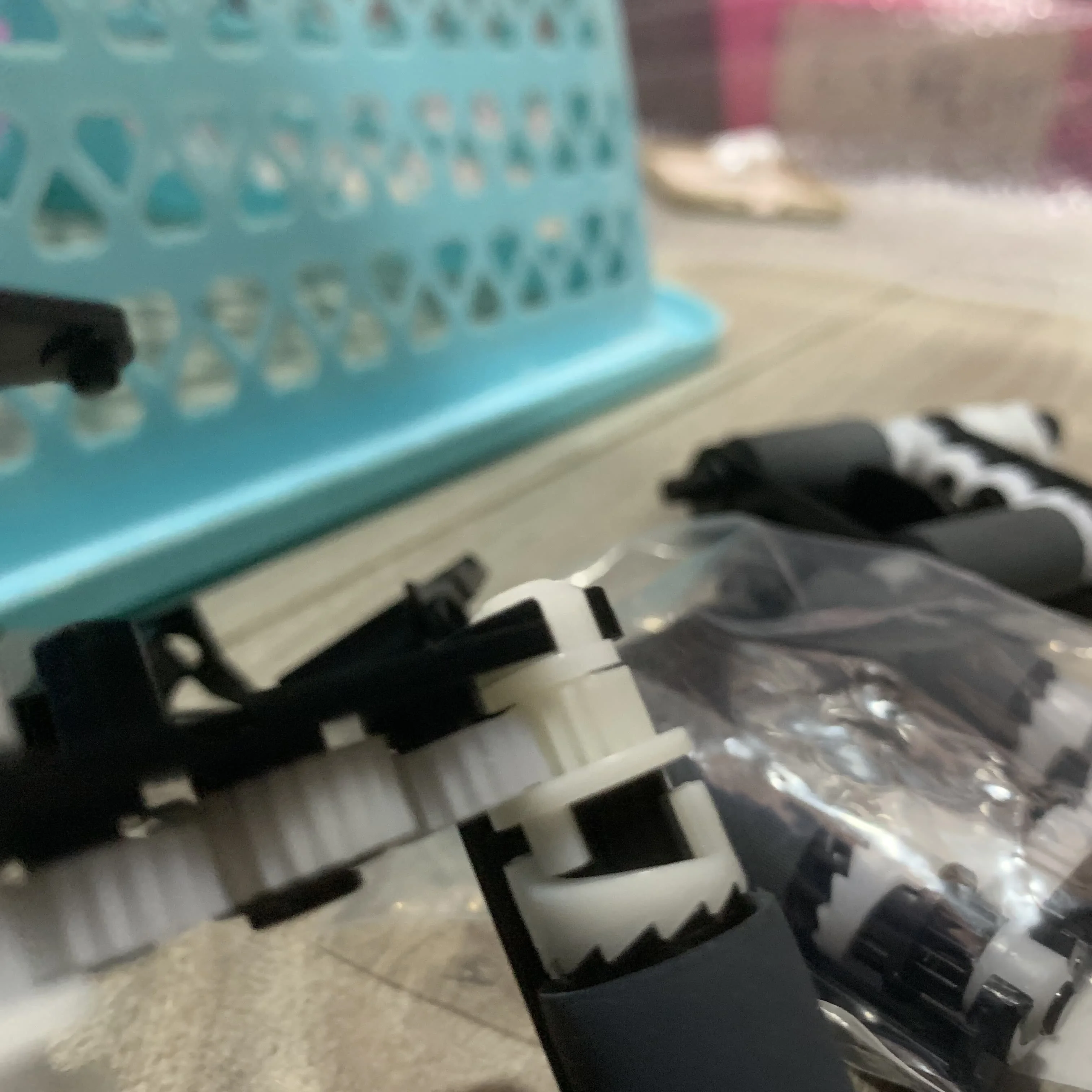 1 компл. JC93-00525A JC93-00522A разделительная накладка ролика подачи захвата для Samsung ML2160 ML2164 ML2165 SCX3405 M2020 M2021 M2022 M2070
1 компл. JC93-00525A JC93-00522A разделительная накладка ролика подачи захвата для Samsung ML2160 ML2164 ML2165 SCX3405 M2020 M2021 M2022 M2070