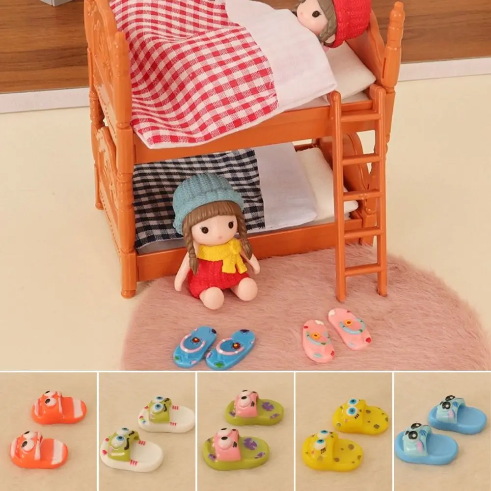 Mini DIY Mini Shoes Miniature Toys Doll Shoes Dollhouse 1:6 1:12 Food Game Simulation Model Kids
Mini DIY Mini Shoes Miniature Toys Doll Shoes Dollhouse 1:6 1:12 Food Game Simulation Model Kids