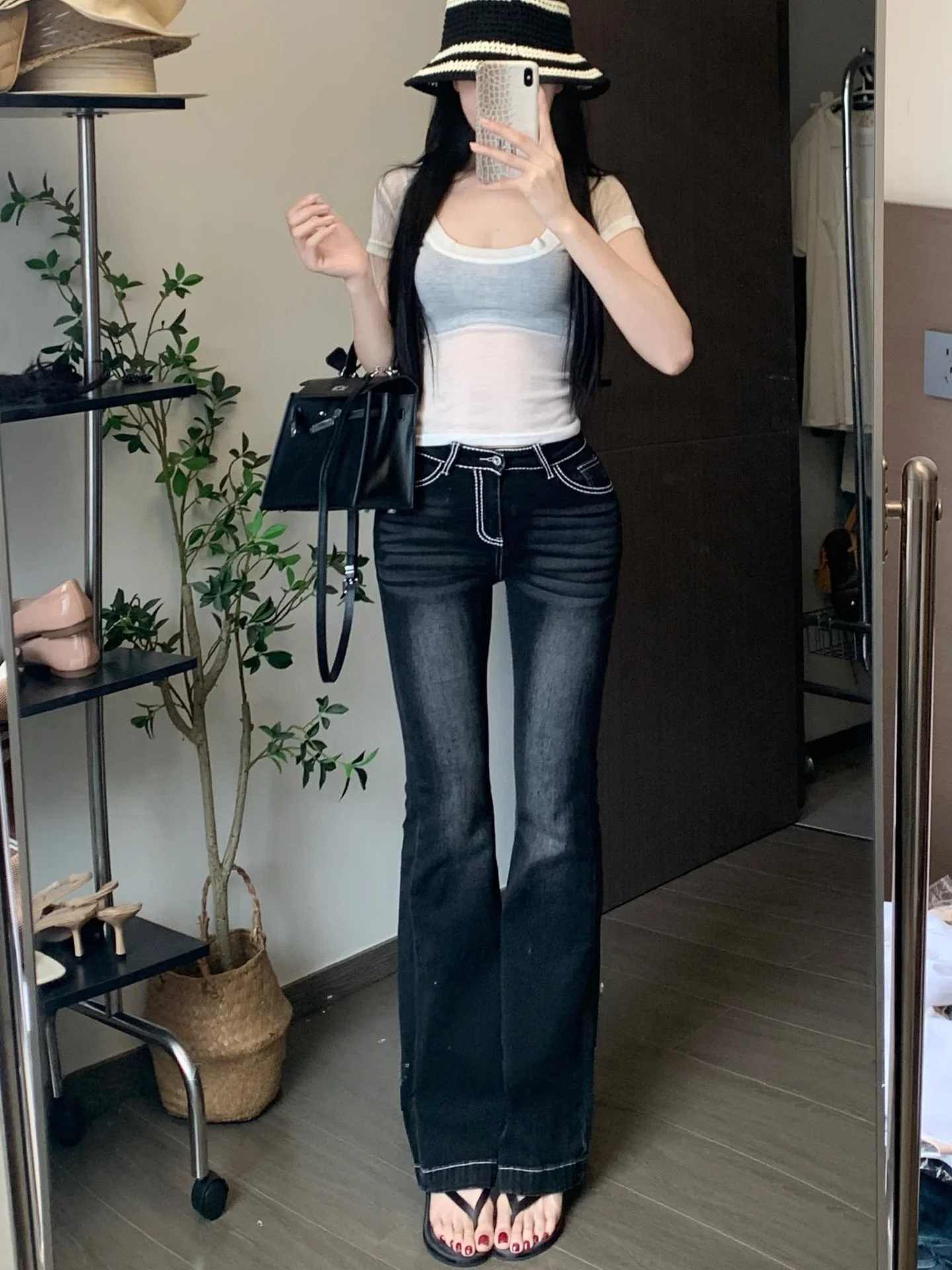 High Waist Flared Jeans Women's Slim Fit Washed out White Line Casual Bell Bottoms Cotton Stretch Denim Summer Season
High Waist Flared Jeans Women's Slim Fit Washed out White Line Casual Bell Bottoms Cotton Stretch Denim Summer Season
