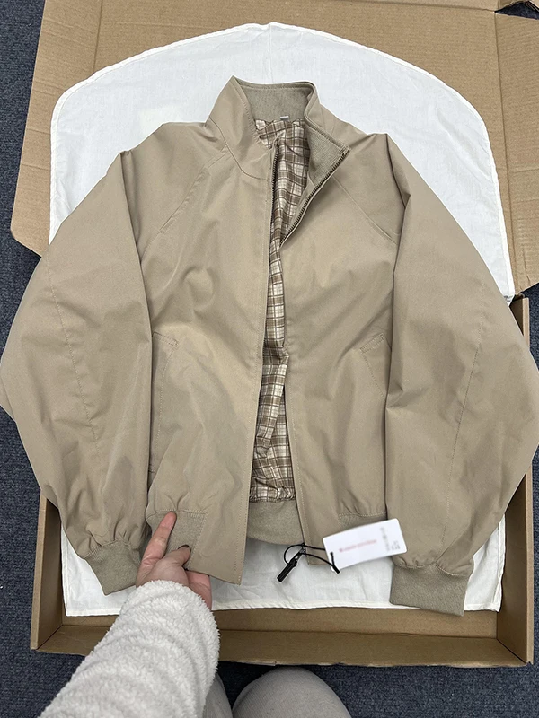 Harringtoon Men's ort Stand Collar Jaet American Retro Baseball Sle Plaid Workwear Coat Spring Trendy Brand Youth
Harringtoon Men's ort Stand Collar Jaet American Retro Baseball Sle Plaid Workwear Coat Spring Trendy Brand Youth