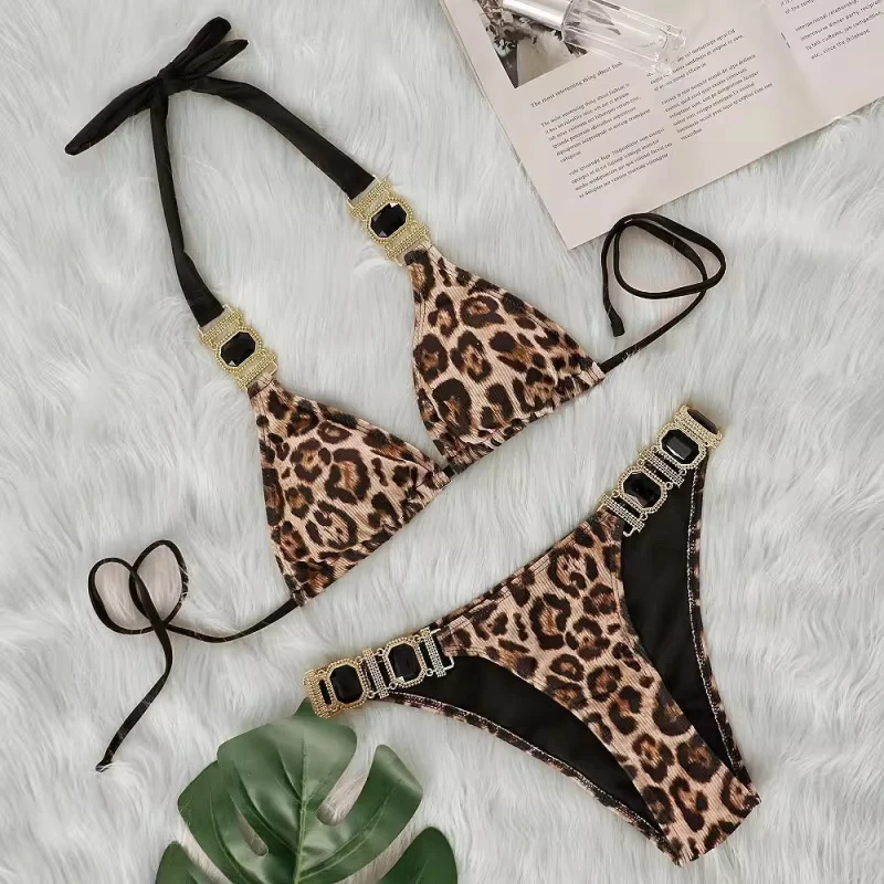 Bikini Swimsuit for Women Vacation Sexy Leopard Print Low Waist Gathered Two-Piece Swimsuit
Bikini Swimsuit for Women Vacation Sexy Leopard Print Low Waist Gathered Two-Piece Swimsuit
