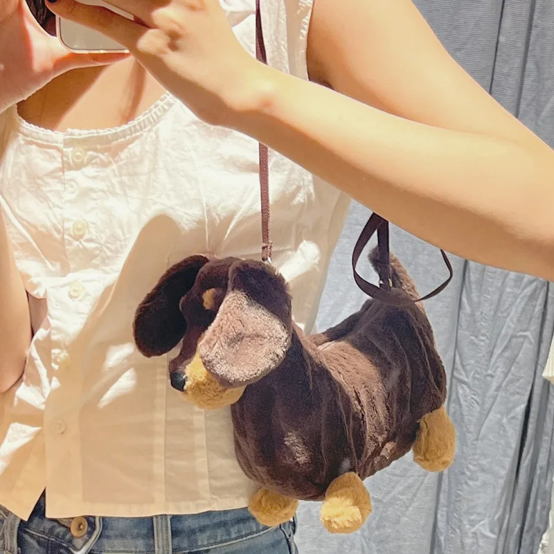 Toy Dog Sausage Shoulder Bag New Versatile Plush Cute Crossbody Designer Luxury Handbags For Women High-Quality Messenger Y2k
Toy Dog Sausage Shoulder Bag New Versatile Plush Cute Crossbody Designer Luxury Handbags For Women High-Quality Messenger Y2k