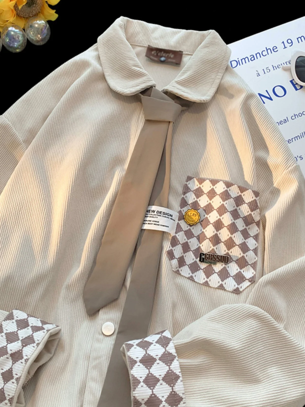 Retro Japanese Style Corduroy Men's Shirt Jacket Loose Casual Long Sleeve Spring Autumn Trendy Design Youth Fashion Polyester...
Retro Japanese Style Corduroy Men's Shirt Jacket Loose Casual Long Sleeve Spring Autumn Trendy Design Youth Fashion Polyester...