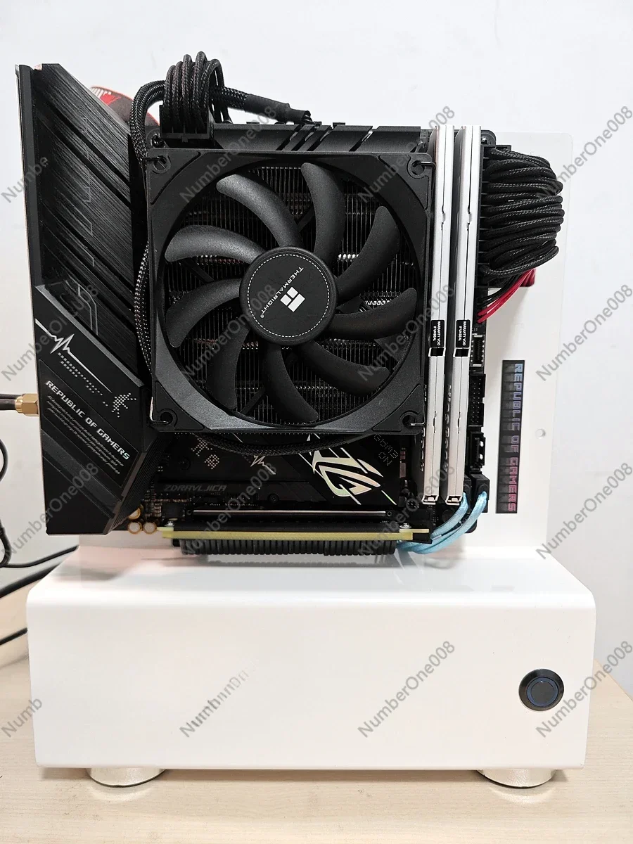 Механическая крутая открытая полностью алюминиевая стойка для корпуса ITX для компьютера J3, крутая вертикальная мини-стойка с водяным охлаждением специальной формы
Механическая крутая открытая полностью алюминиевая стойка для корпуса ITX для компьютера J3, крутая вертикальная мини-стойка с водяным охлаждением специальной формы