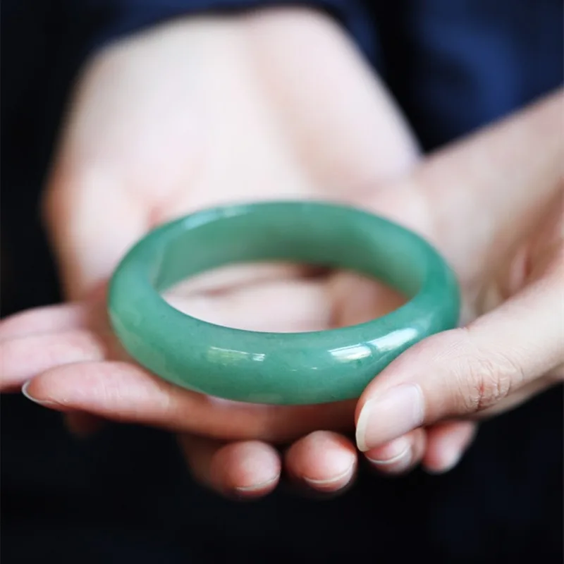 Dongling Jade Women's Bracelet, Classic Retro Ethnic Style Jade Bracelet
Dongling Jade Women's Bracelet, Classic Retro Ethnic Style Jade Bracelet