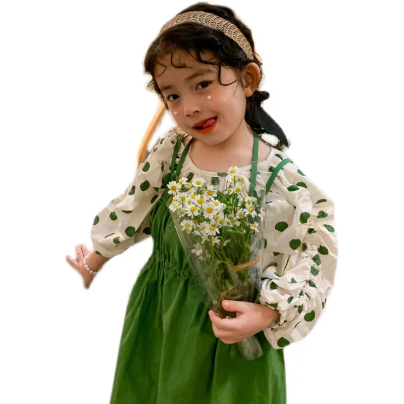 Children's clothing Girls' set polka dot bubble sleeved round neck top with suspender dress Kids Clothes
Children's clothing Girls' set polka dot bubble sleeved round neck top with suspender dress Kids Clothes