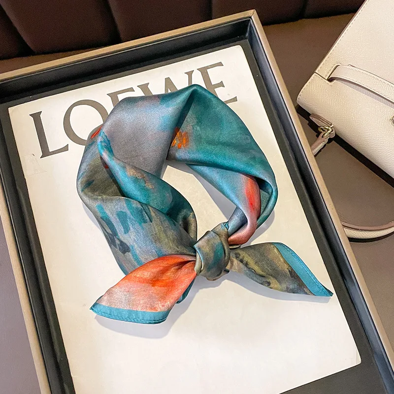 Square Neckerchief Women 100% Real Silk Scarf Luxury Shawl 2025 Designer Floral Print Female Hijab Bandana Headband
Square Neckerchief Women 100% Real Silk Scarf Luxury Shawl 2025 Designer Floral Print Female Hijab Bandana Headband