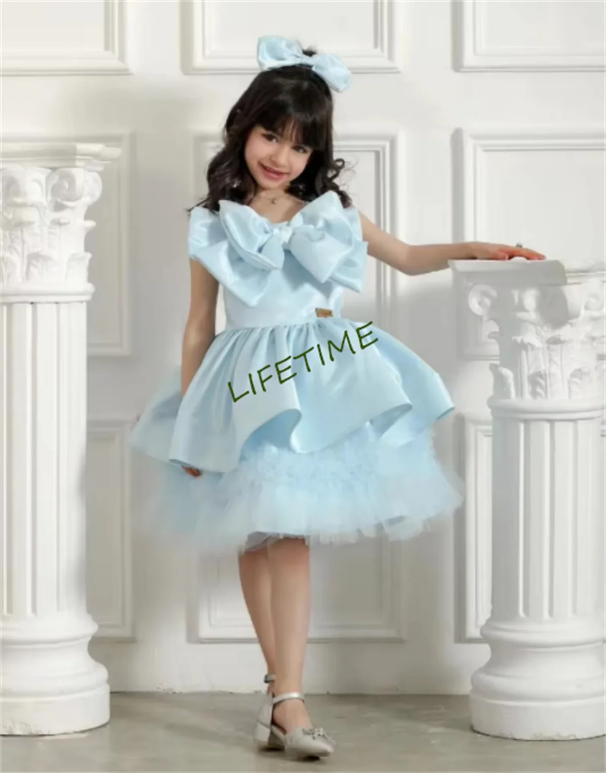 CustomizedBig Bow Flower Girl Dress Princess Ball Gown Baby Girl Birthday Party Dresses Puffy First Communion Dress
CustomizedBig Bow Flower Girl Dress Princess Ball Gown Baby Girl Birthday Party Dresses Puffy First Communion Dress