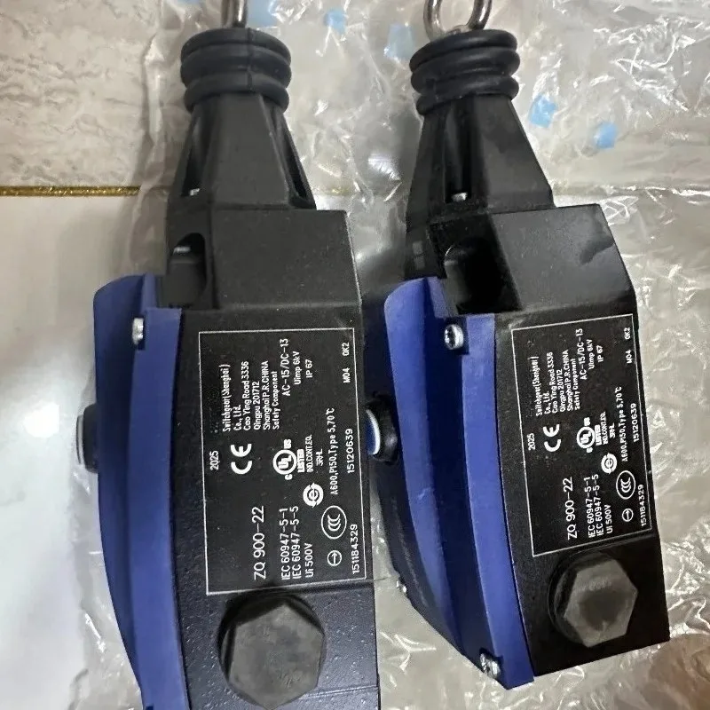 ZQ900-22 Rope Pull Safety Switch Industrial Emergency Stop Device For Conveyor/Production Line Safety Protection New
ZQ900-22 Rope Pull Safety Switch Industrial Emergency Stop Device For Conveyor/Production Line Safety Protection New