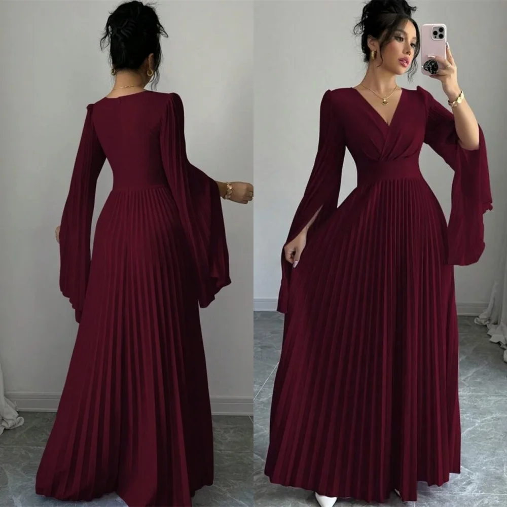 Customized Simple Burgundy Chiffon Evening Dress Elegant V-Neck Long Sleeves Homecoming Dress Fashion Special Occasion
Customized Simple Burgundy Chiffon Evening Dress Elegant V-Neck Long Sleeves Homecoming Dress Fashion Special Occasion