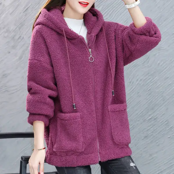 Lamb Fur Lined Zipper Cardigan Teddy Velvet Outerwear Thickened Autumn Winter New Style Loose Mommy Clothes Women's Sweatshirts
Lamb Fur Lined Zipper Cardigan Teddy Velvet Outerwear Thickened Autumn Winter New Style Loose Mommy Clothes Women's Sweatshirts