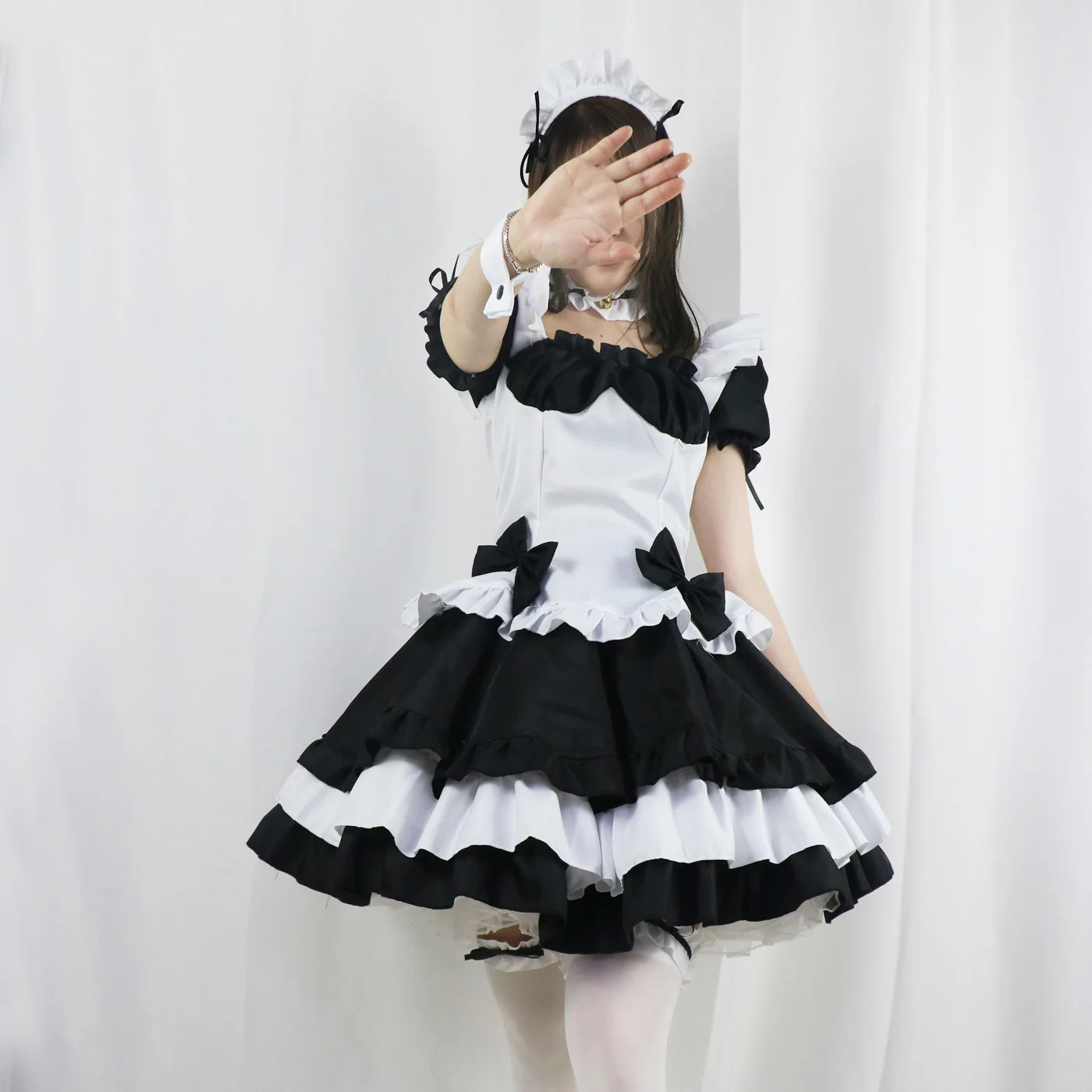 Black White Chocolate Maid Costumes French Bowknot Maid Skirt Girls Woman Amine Cosplay Costume Waitress Party Costumes
Black White Chocolate Maid Costumes French Bowknot Maid Skirt Girls Woman Amine Cosplay Costume Waitress Party Costumes