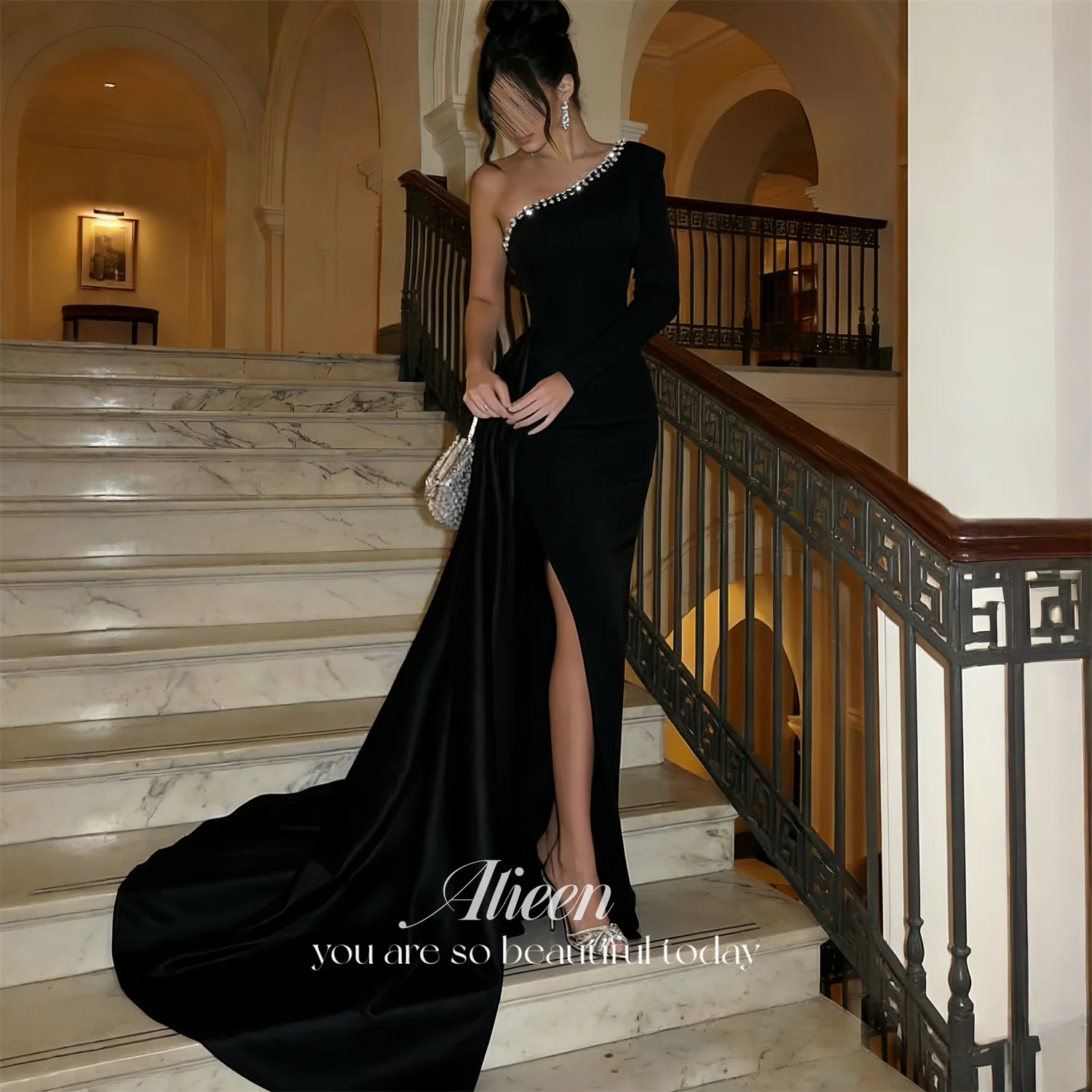 Aileen Luxury Black Beading Satin Mermaid Evening Dress One-Shoulder Full Sleeve Floor Length Prom Dress Gowns Customized
Aileen Luxury Black Beading Satin Mermaid Evening Dress One-Shoulder Full Sleeve Floor Length Prom Dress Gowns Customized