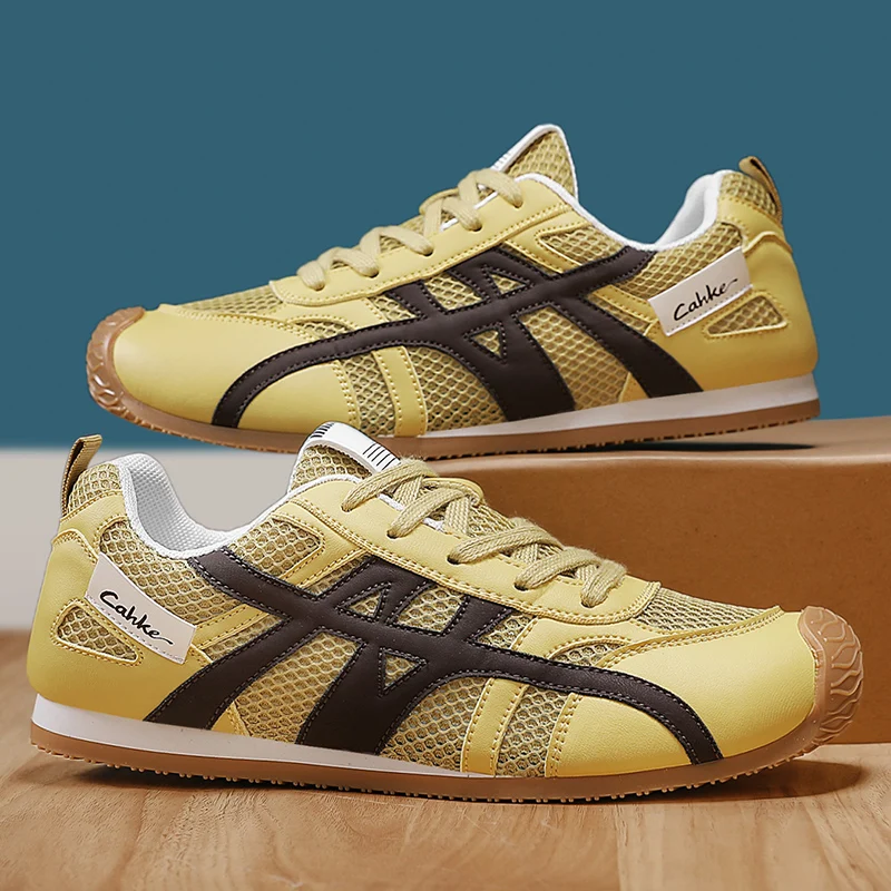 Summer Classic Yellow Retro Sneakers Men Breathable Mesh Designer Sneakers Casual Men Outdoor Jogging Shoes Trainers Man 2025
Summer Classic Yellow Retro Sneakers Men Breathable Mesh Designer Sneakers Casual Men Outdoor Jogging Shoes Trainers Man 2025
