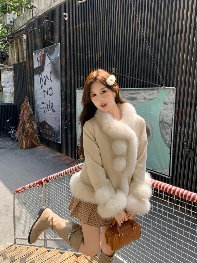 Rayfei Sweetheart 2024 New Fur ort Coat Women's Suede Jaet Winter Goose down Inner Youth Stand Fit Long Sve Sta...
Rayfei Sweetheart 2024 New Fur ort Coat Women's Suede Jaet Winter Goose down Inner Youth Stand Fit Long Sve Sta...