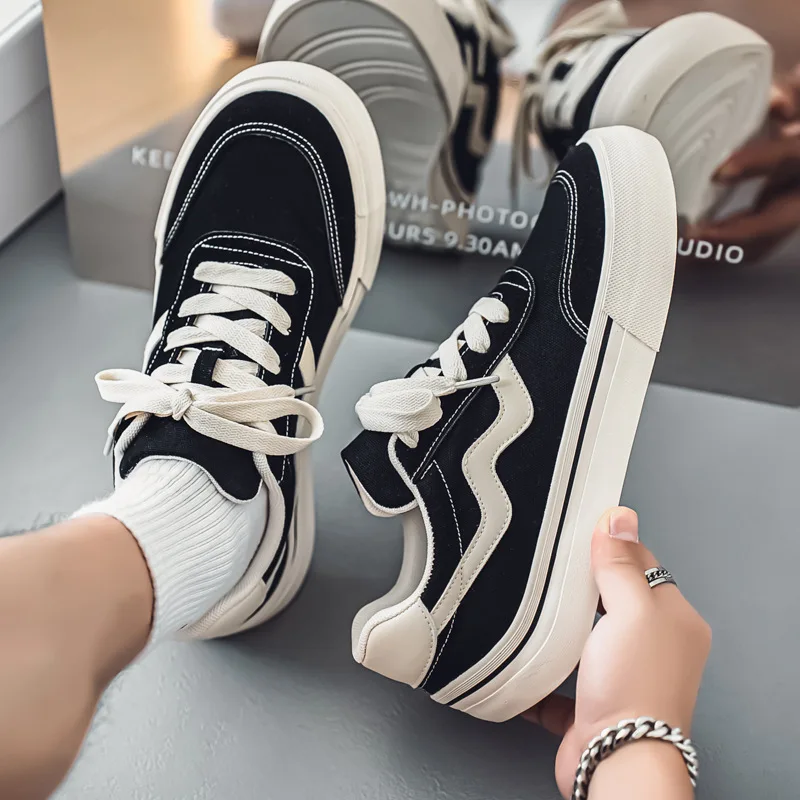 New Shoes for Men Canvas Casual Vulcanize Shoes Flat Skateboard Shoes Youth Cool Sneaker
New Shoes for Men Canvas Casual Vulcanize Shoes Flat Skateboard Shoes Youth Cool Sneaker