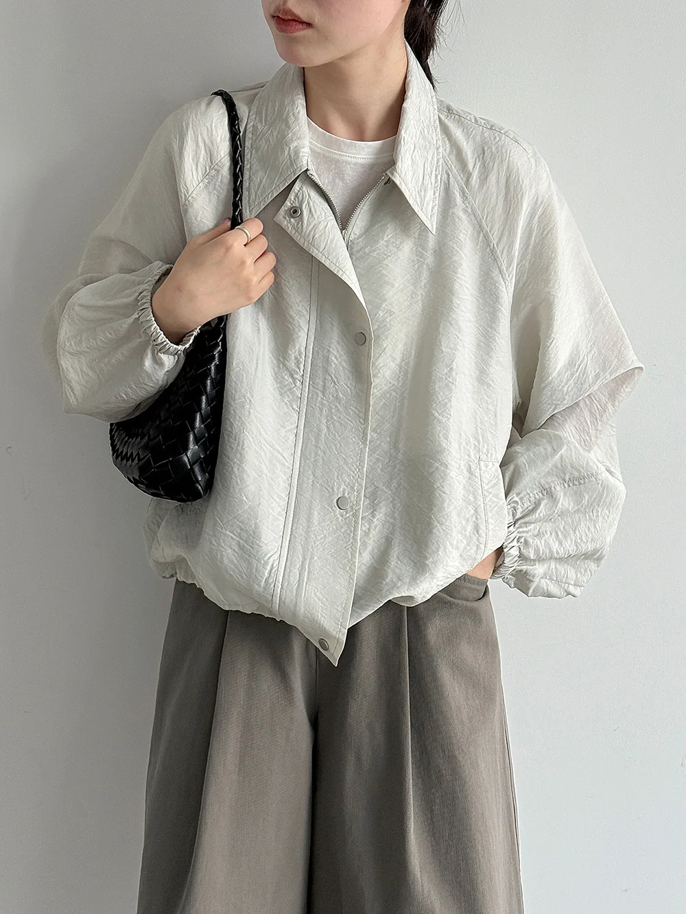2026 Women Turn Down Collar Jacket Coat Fashion Zip Summer Coat Spring Loose Style Jacket Femme Casaco Abrigo Streetwear
2026 Women Turn Down Collar Jacket Coat Fashion Zip Summer Coat Spring Loose Style Jacket Femme Casaco Abrigo Streetwear