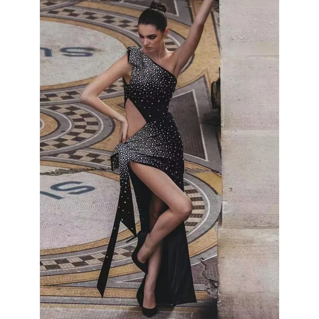 Women Sexy One Shoulder Diamonds Sparkly Black Maxi Long Bodycon Gowns Dress 2024 Elegant Evening Cocktail Party Club Dresses
Women Sexy One Shoulder Diamonds Sparkly Black Maxi Long Bodycon Gowns Dress 2024 Elegant Evening Cocktail Party Club Dresses