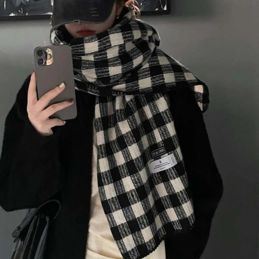 Tassel Plaid Wool Scarf Cashmere Shawl Wool Scarves Long Shawl Plush Korean Style Scarves Winter Cashmere Scarves Women/Men
Tassel Plaid Wool Scarf Cashmere Shawl Wool Scarves Long Shawl Plush Korean Style Scarves Winter Cashmere Scarves Women/Men