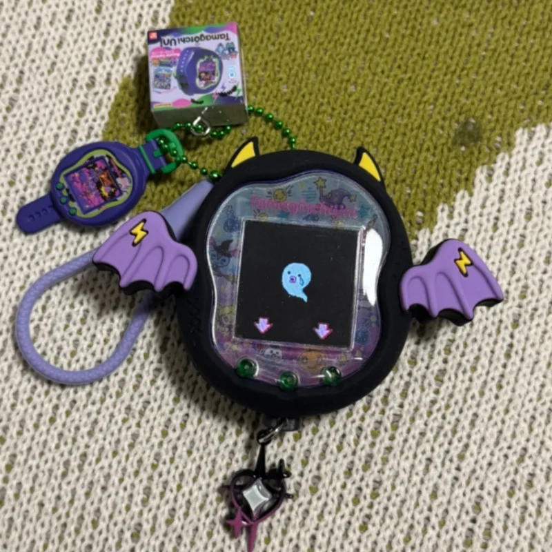 New Tamagotchi Uni Electronic Pet Devil Silicone Protective Cover Comes With Panel Paper Dust Stopper Collection Toy Gifts
New Tamagotchi Uni Electronic Pet Devil Silicone Protective Cover Comes With Panel Paper Dust Stopper Collection Toy Gifts