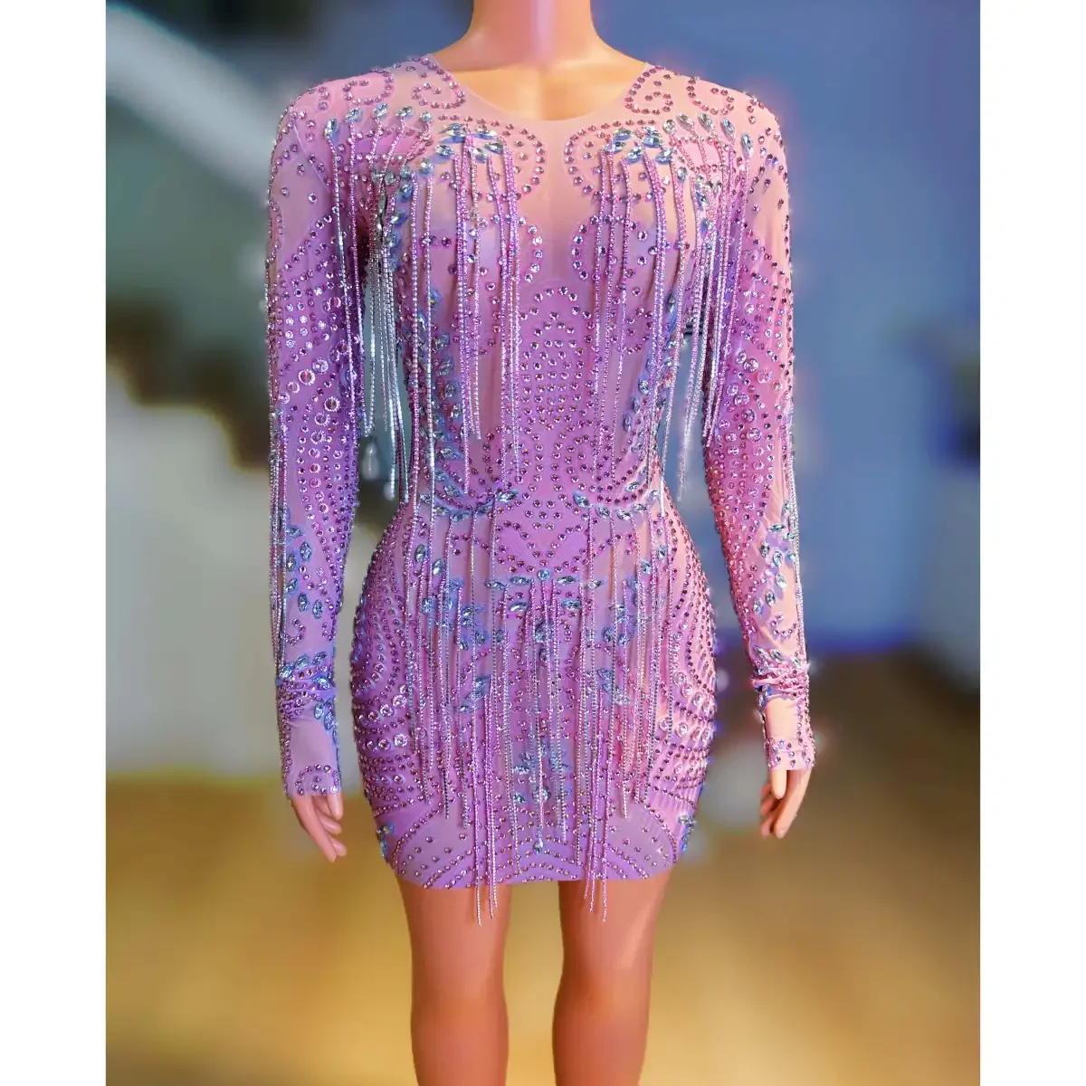 Nightclub DJ Bar Female Singer Stage Costume Sexy Perspective Mesh Full Diamond Tassel Skirt Dance Team Party Theme Show
Nightclub DJ Bar Female Singer Stage Costume Sexy Perspective Mesh Full Diamond Tassel Skirt Dance Team Party Theme Show