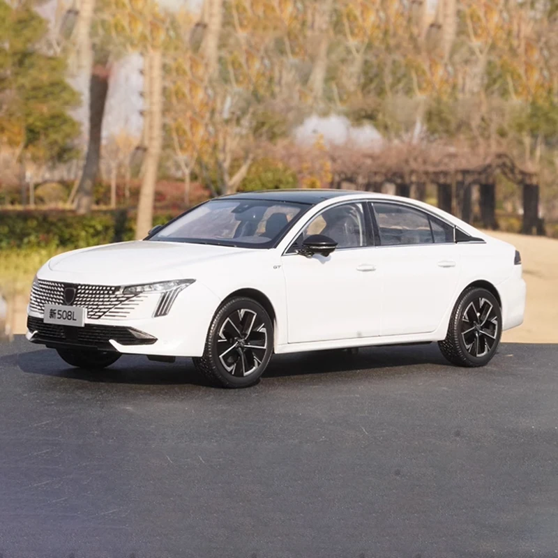 Diecast 1:18 Scale New 508L 2023 Alloy Car Model Finished Product Simulation Toy Collection Gift Static Model Display
Diecast 1:18 Scale New 508L 2023 Alloy Car Model Finished Product Simulation Toy Collection Gift Static Model Display