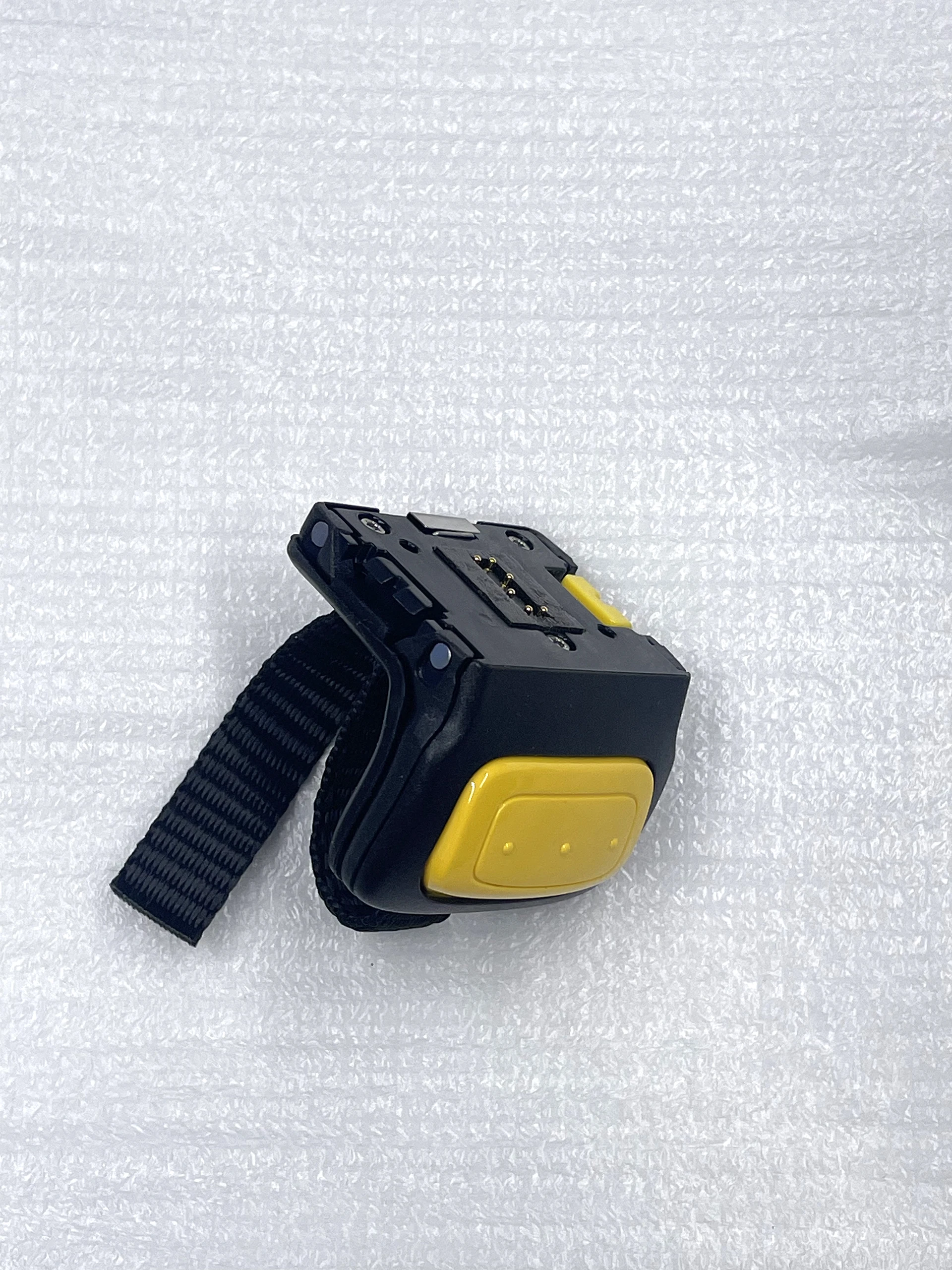 RS5100 комплект триггеров для сканирования для Zebra RS5100 RS6100 портативный кольцевой сканер штрих-кодов, совершенно новый!
RS5100 комплект триггеров для сканирования для Zebra RS5100 RS6100 портативный кольцевой сканер штрих-кодов, совершенно новый!