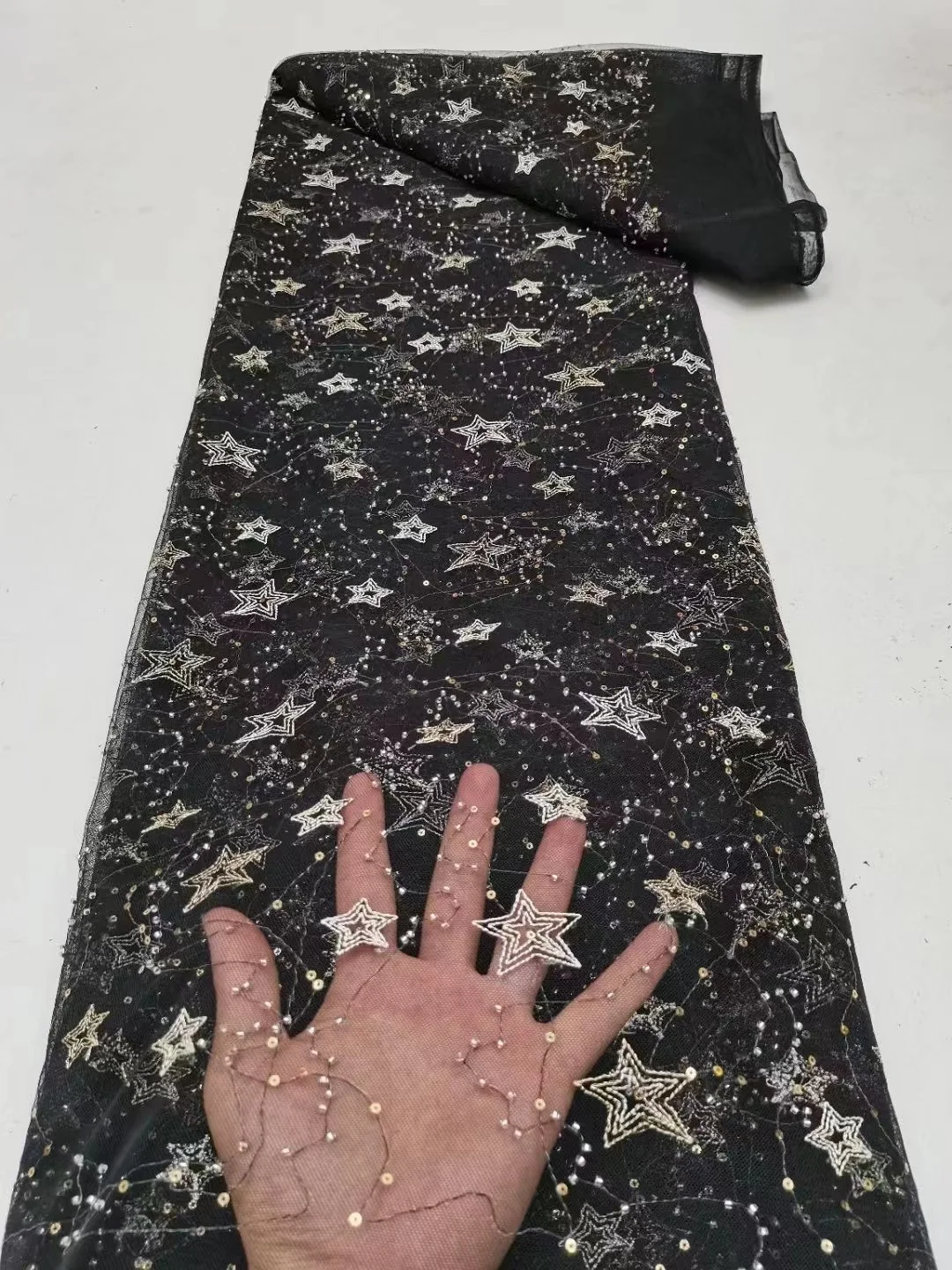 2024 African High-end Fashion Mesh Sequins Fabric Tulle Lace Embroidery Luxury Wedding Dress Sewing Fabric Nigerian Lace Fabric
2024 African High-end Fashion Mesh Sequins Fabric Tulle Lace Embroidery Luxury Wedding Dress Sewing Fabric Nigerian Lace Fabric