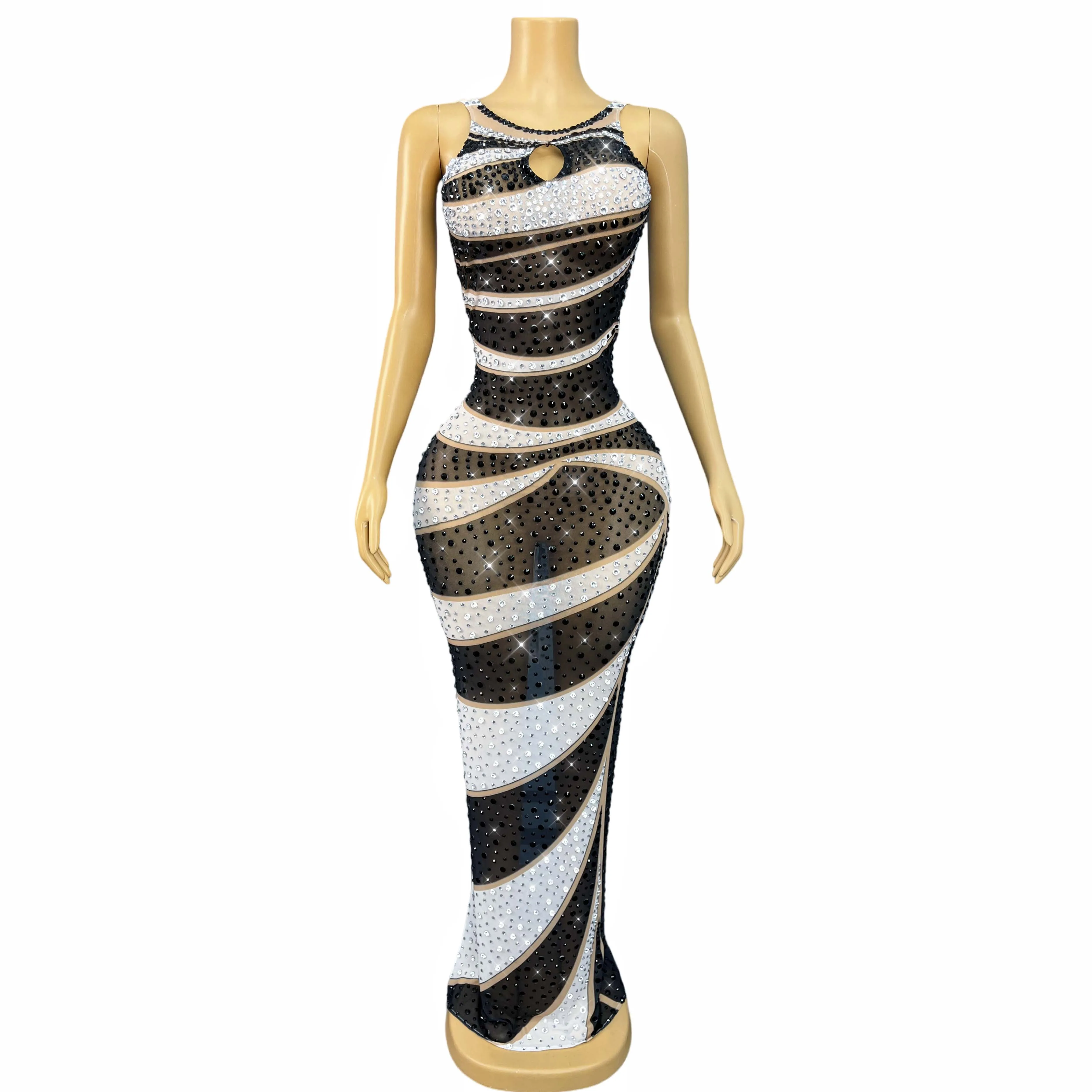 New Designed Shining Black White Rhinestones Trim fit Mesh Dress Evening Party Gown Red carpet Show Stage Outfit Heiyubai
New Designed Shining Black White Rhinestones Trim fit Mesh Dress Evening Party Gown Red carpet Show Stage Outfit Heiyubai